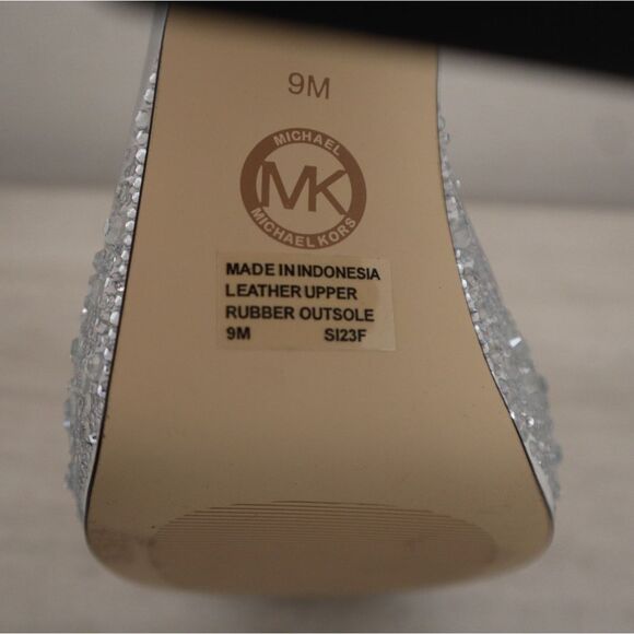 Michael Kors Women Sz 9M Silver Metallic Embellished Laci Platform Sandals - Picture 9 of 13